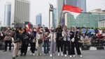 Aksi 1.000 Mawar untuk Timnas U-22 Peraih Medali Emas Sea Games 2023