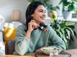 Tanpa Diet Ekstrem, Banyak Orang Bisa Turunkan BB Puluhan Kilogram