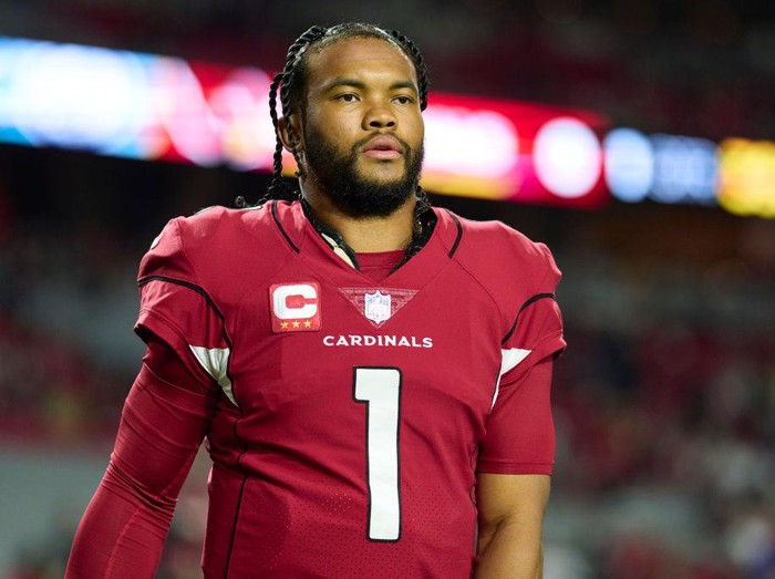 GLENDALE, AZ - DECEMBER 12: Kyler Murray #1 of the Arizona Cardinals warms up before kickoff against the New England Patriots at State Farm Stadium on December 12, 2022 in Glendale, Arizona. (Photo by Cooper Neill/Getty Images)