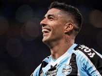 Ke Mana Luis Suarez Pergi... Selalu Jadi yang Terbaik