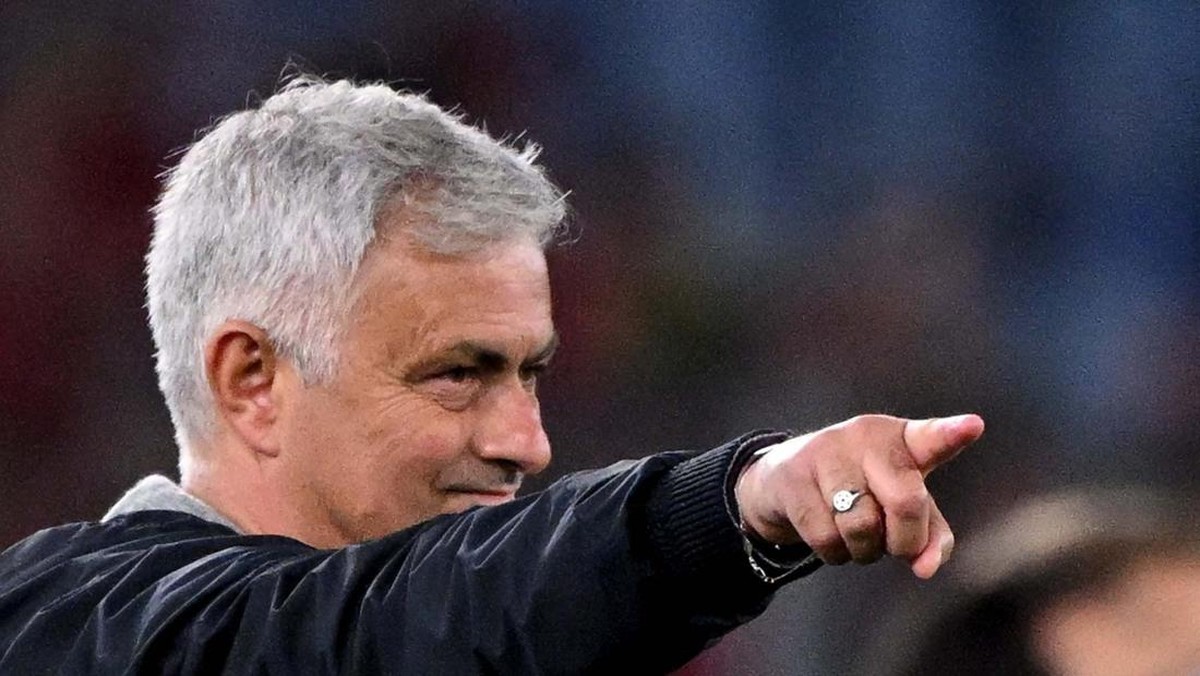 Jose Mourinho bawa AS Roma ke final kompetisi Eropa dua musim beruntun. (Foto: REUTERS/Thilo Schmuelgen)