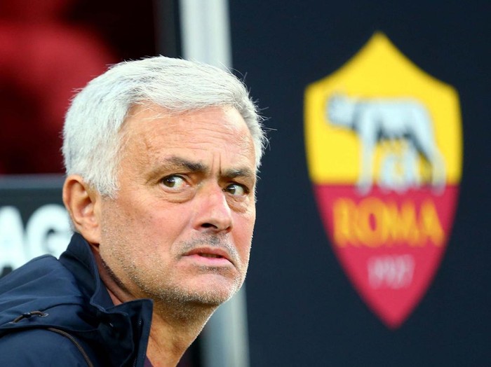 AS Roma lolos ke final Liga Europa 2022/2023 yang sekaligus jadi final keenam Jose Mourinho di kompetisi Eropa. Bisakah The Special One juara lagi?