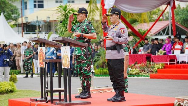 Panglima TNI Laksamana Yudo Margono dan Kapolri Jenderal Listyo Sigit Prabowo