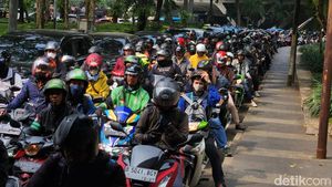 Potret Kemacetan Imbas Pawai Timnas U-22 dan Juara SEA Games 2023