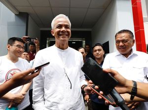 Ganjar Tak Masalah Relawan Gibran dan Jokowi Dukung Prabowo: Boleh