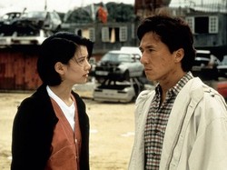Sinopsis Film Thunderbolt, Ketika Jackie Chan Jadi Pembalap Amatir