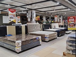 Full Day Sale 20 Mei, Beli Kasur di Transmart Ngagel Cuma Rp 500 Ribuan!