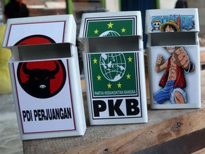 Unik, Kerajinan Kotak Rokok dari Pipa Ini Bergambar Lambang Partai