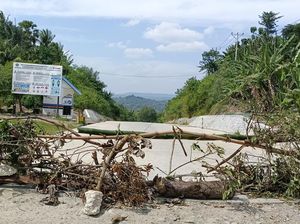 Tuntut Biaya Ganti Rugi, Warga Blokir Akses Masuk Bendungan Manikin Kupang Tuntut Biaya Ganti Rugi, Warga Blokir Akses Masuk Bendungan Manikin Kupang