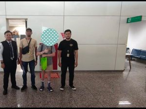 Bule AS Dideportasi, Overstay di Bali- Kehabisan Uang Bule AS Dideportasi, Overstay di Bali- Kehabisan Uang