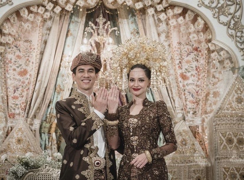 Enzy Storia