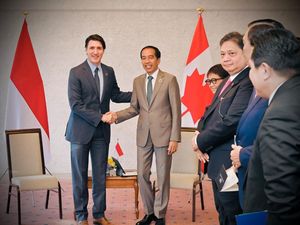 Jokowi Bertemu PM Kanada Bahas IKN hingga Bandara Hijau di Kaltara