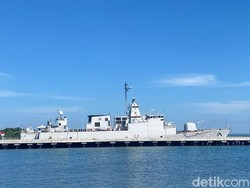 2 KRI Jenis Perusak Kawal Peluruh Digeser Amankan Wilayah Koarmada III