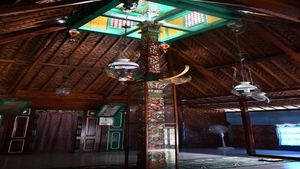 Wujud 1 Tiang Penopang Masjid Berusia Ratusan Tahun di Banyumas