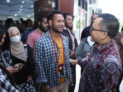 MenPAN-RB Bicara soal Birokrasi Berdampak di Universitas Cenderawasih