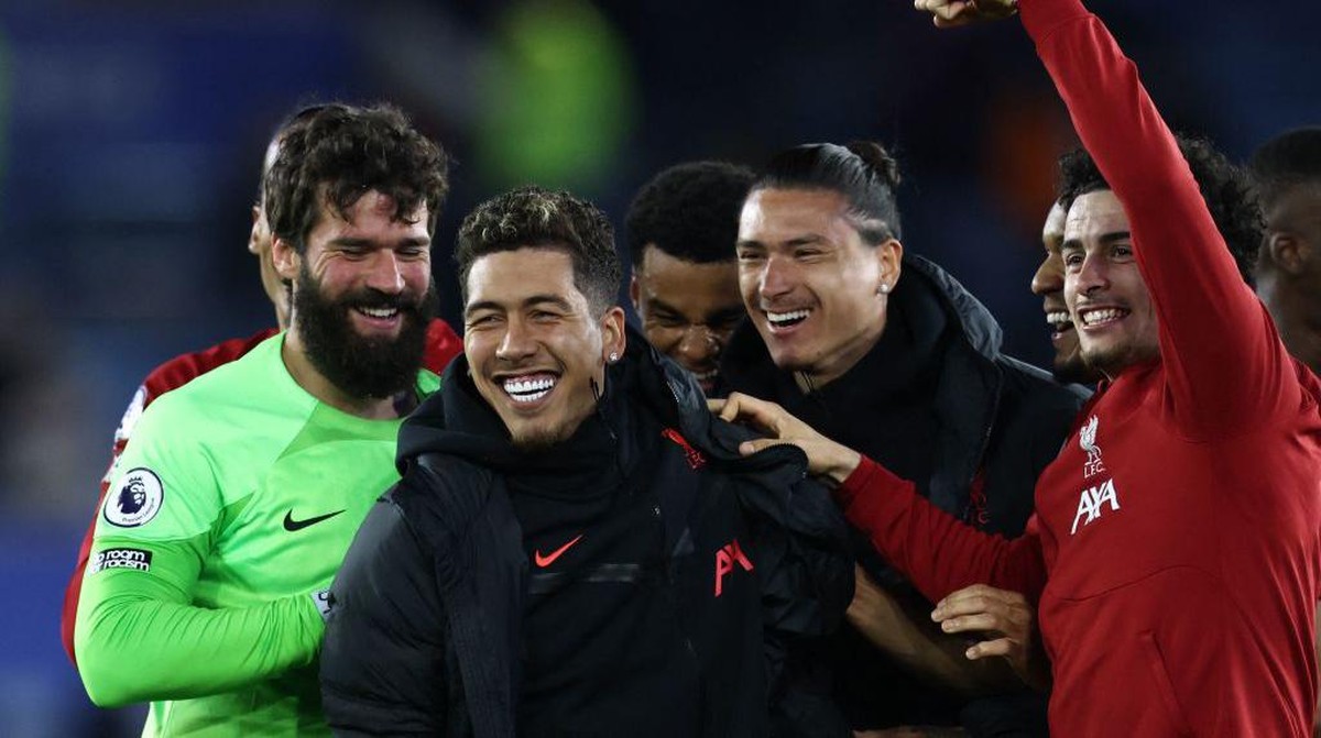 Roberto Firmino yang rendah hati dan tidak sombong (AFP via Getty Images/DARREN STAPLES)