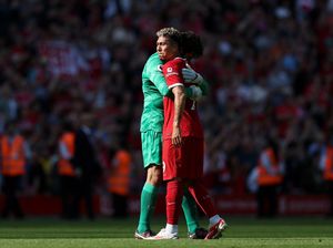 Firmino Persembahkan Gol pada Laga Terakhirnya di Anfield Firmino Persembahkan Gol pada Laga Terakhirnya di Anfield