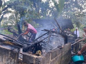 Ditinggal Sembahyang, Dapur-Tempat Tidur Warga Jungutan Ludes Terbakar