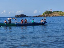 Mancing Bareng Mertua, Warga Hilang Terseret Arus di Pantai Sekepung