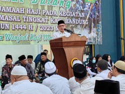 Kang Ace Minta Jemaah Haji Fokus ke Ibadah: Bapak-Ibu Orang Terpilih