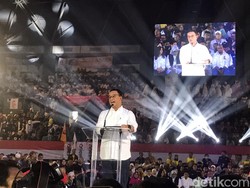 Cerita Anies Temui Warga: Saya Bukan Lari-lari untuk Posting Foto