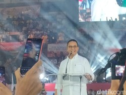 Anies Cerita Temui Warga: Saya Bukan Lari-lari untuk Posting Foto