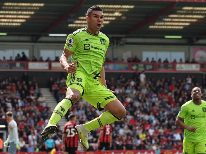 Soccer Football - Premier League - AFC Bournemouth v Manchester United - Vitality Stadium, Bournemouth, Britain - May 20, 2023 Manchester United's Casemiro celebrates scoring their first goal REUTERS/David Klein EDITORIAL USE ONLY. No use with unauthorized audio, video, data, fixture lists, club/league logos or 'live' services. Online in-match use limited to 75 images, no video emulation. No use in betting, games or single club /league/player publications.  Please contact your account representative for further details.