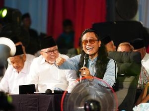 Momen Zulhas Sowan ke Gus Miftah