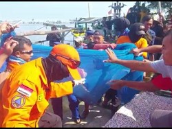 Nelayan Korban Laka Laut Lamongan Ditemukan Tewas Setelah Disisir 3 Hari