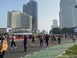Pemprov DKI Minta Warga Rutin Jalan Kaki untuk Tangkal Polusi Udara