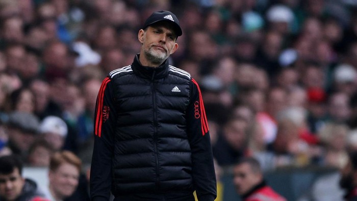 Soccer Football - Bundesliga - Werder Bremen v Bayern Munich - Weser-Stadion, Bremen, Germany - May 6, 2023 Bayern Munich coach Thomas Tuchel reacts REUTERS/Thilo Schmuelgen DFL REGULATIONS PROHIBIT ANY USE OF PHOTOGRAPHS AS IMAGE SEQUENCES AND/OR QUASI-VIDEO.