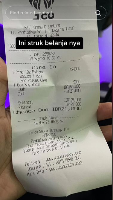 Wanita merasa dibohongi pelayan donat