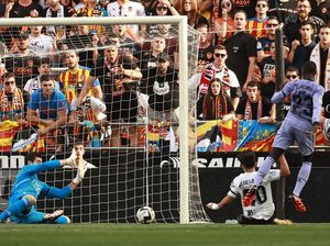 Valencia Vs Madrid: Los Blancos Tumbang di Kandang Kelelawar Valencia Vs Madrid: Los Blancos Tumbang di Kandang Kelelawar