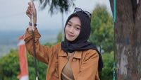 Potret Amel Amelia yang Kembali Viralkan Lagu Welas Hang Ring Kene