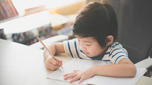 Cara Menghitung Rumus Prisma Segitiga, 20 Soal & Jawabannya