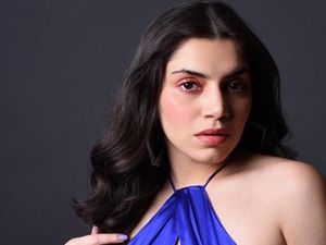 Kisah Aktris Bollywood Dijebak sebagai Pengedar Narkoba Kisah Aktris Bollywood Dijebak sebagai Pengedar Narkoba