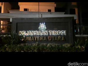 Kejati Sumut Bantah Jaksa Minta Uang Rp 138 Juta ke Otak Pelaku Pembacokan Kejati Sumut Bantah Jaksa Minta Uang Rp 138 Juta ke Otak Pelaku Pembacokan
