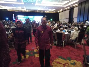 BPK Temukan Insentif Bendesa Adat Bermasalah, Koster: Bukan Masalah Serius