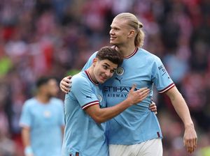 Kalau Ada Duitnya, Barcelona Pilih Haaland atau Alvarez?