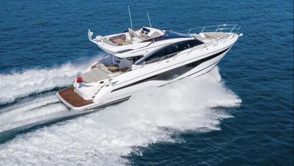 Kapal Pesiar Mewah Ini Dijual Rp 55 M Doang, Minat?