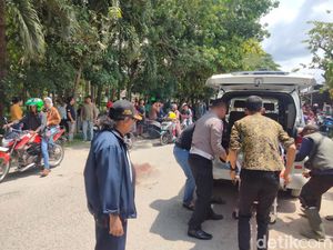 Hindari Jalan Berlubang, Pemotor di Asahan Tewas Terlindas Truk