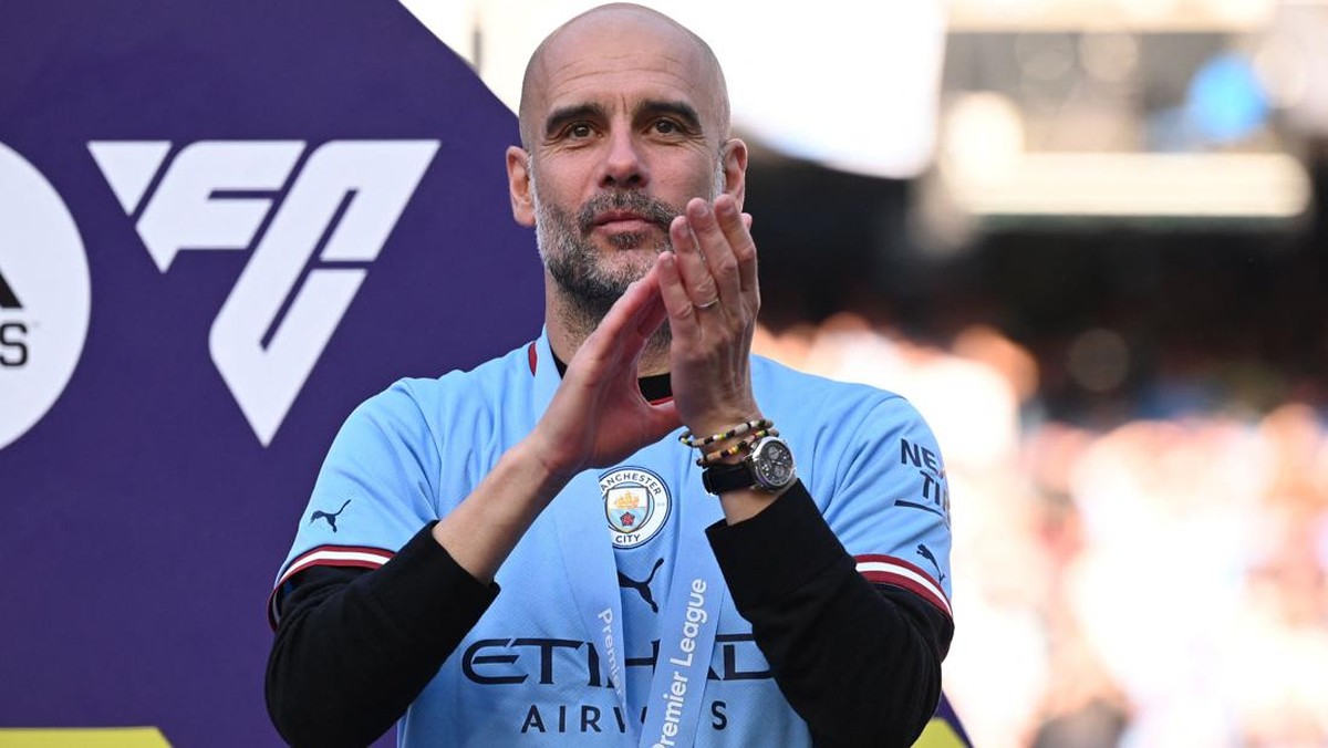 Final Piala FA: Ini rekor Pep Guardiola melawan Manchester United. (Foto: AFP via Getty Images/OLI SCARFF)