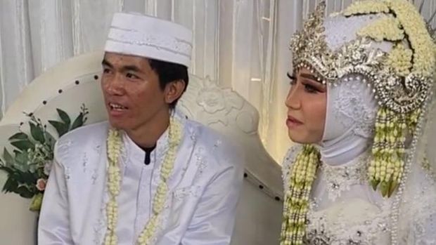 Pernikahan Tiko Anak Ibu Eny