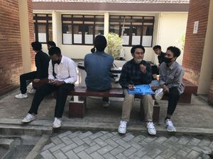 10 Hal yang Harus Dipersiapkan Mahasiswa Rantau Sebelum Masuk Kuliah 10 Hal yang Harus Dipersiapkan Mahasiswa Rantau Sebelum Masuk Kuliah