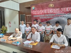 Polisi Tangkap Komplotan Pencuri Modus Pecah Kaca Mobil di Batam
