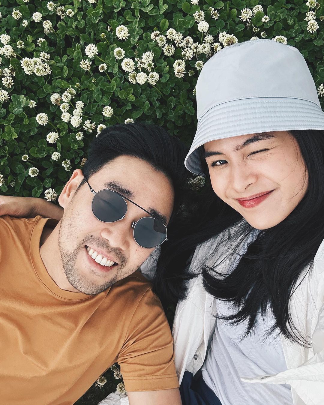 Potret Maudy Ayunda dan Suami Korea