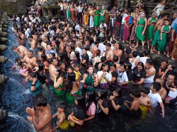Delegasi WWF Bakal Ikut Ritual Melukat di Bali, Sekda Bantah Komersialisasi