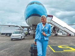 Tips dari Pramugari: Cara agar Pakaian Tidak Kusut Saat Naik Pesawat!