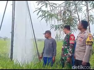 Warga Dander Bojonegoro Kaget Air Muncrat hingga 10 Meter Saat Ngebor Sumur