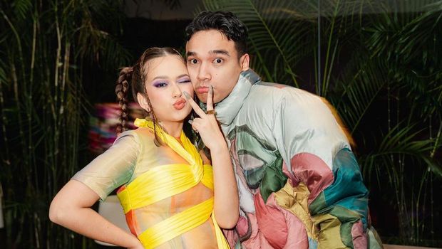 Terseret Video Syur, Rebecca Klopper Asyik Pacaran dengan Fadly Faisal di Bali